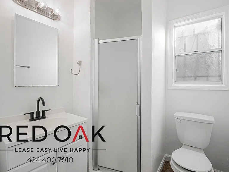 1269 N Normandie Ave #1/4 — Photo 7
