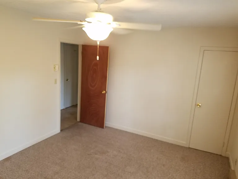 311B N Pine St #311-B — Photo 7