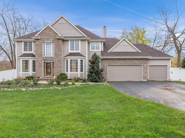 902 W Washington Ave, Lake Bluff, IL 60044