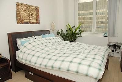 4th image of 212 E 47th St APT 29B