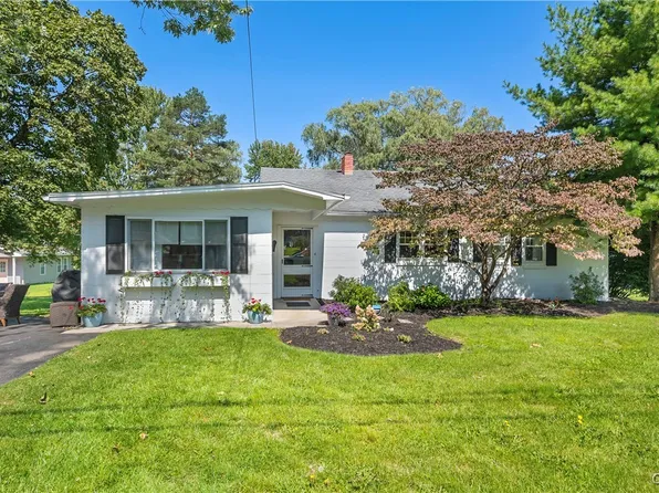 4 Highland St, Skaneateles, NY 13152