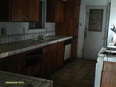 2nd image of 6006 Orange Ave