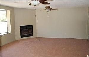 5th image of 10585 White Oak Dr