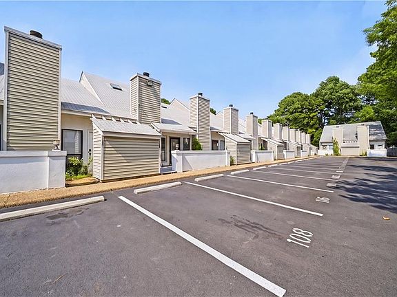 2nd image of 8576 Chesapeake Blvd APT 108