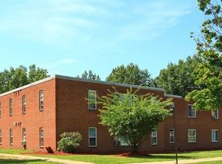 15951 Nelacrest Rd APT 202, East Cleveland, OH 44112