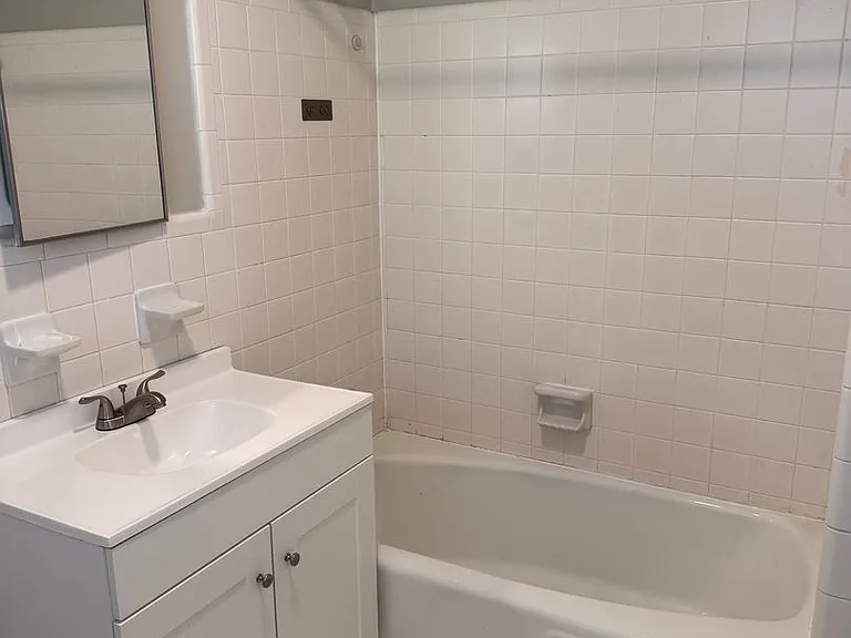 80 N Princeton Cir — Photo 19