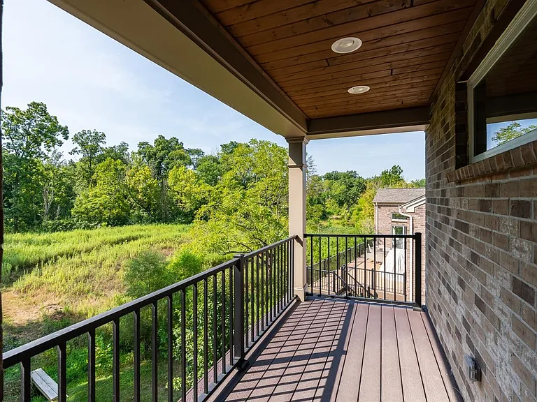 721 Harper Ln — Photo 15