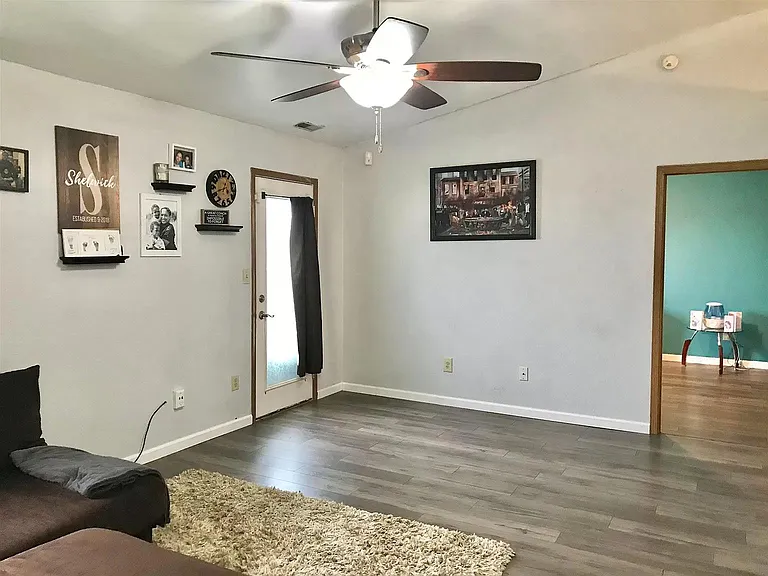 1304 Tammie Ct — Photo 17
