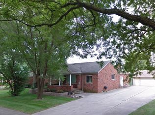 29919 Elmgrove St, Saint Clair Shores, MI 48082