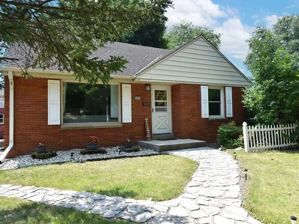 1421 Marion AVENUE, South Milwaukee, WI 53172
