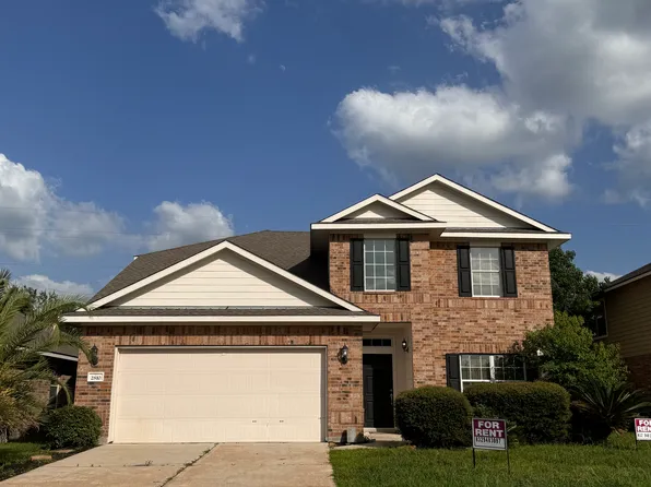 2810 Lockeridge Pines Dr, Spring, TX 77386