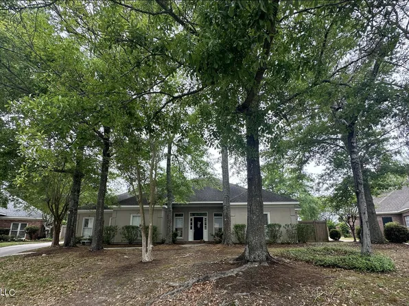 9109 Cross Creek Pl, Gulfport, MS 39503