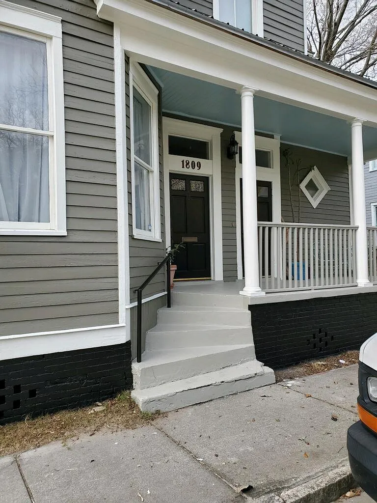 Building Photo - 1809 Jefferson St