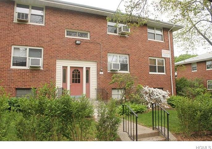 1st image of 20 Dehaven Dr APT 2D