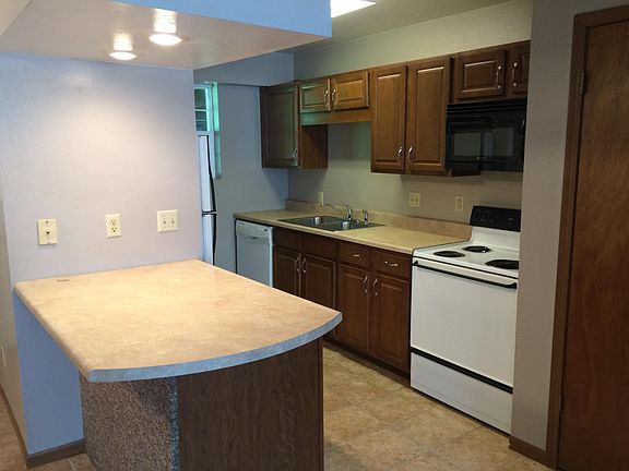 Fully furnished kitchen