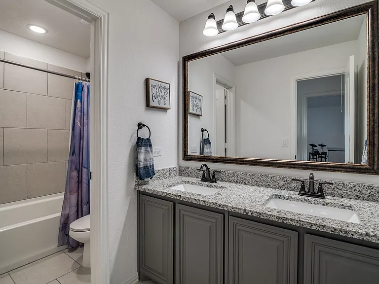 2643 Perdenales Dr — Photo 23