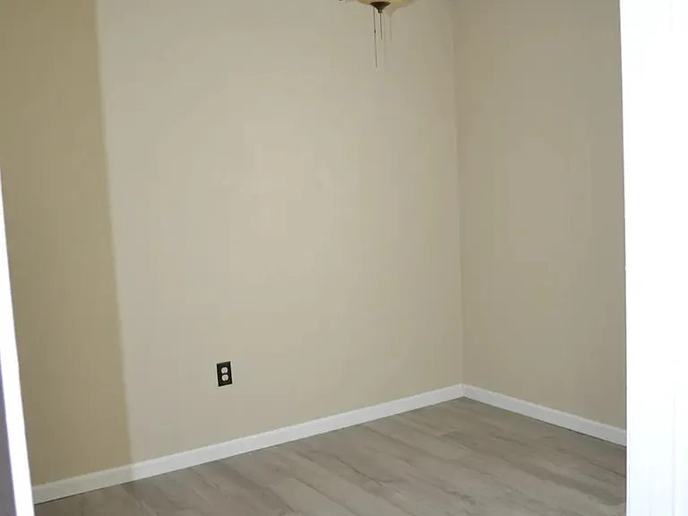 324 Ray Ave — Photo 28
