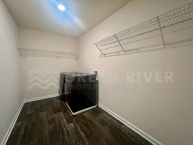 6181 Bucking Bronco Dr — Photo 26