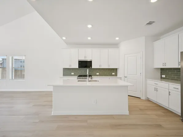 4106 Fork Dr, Farmersville, TX 75442