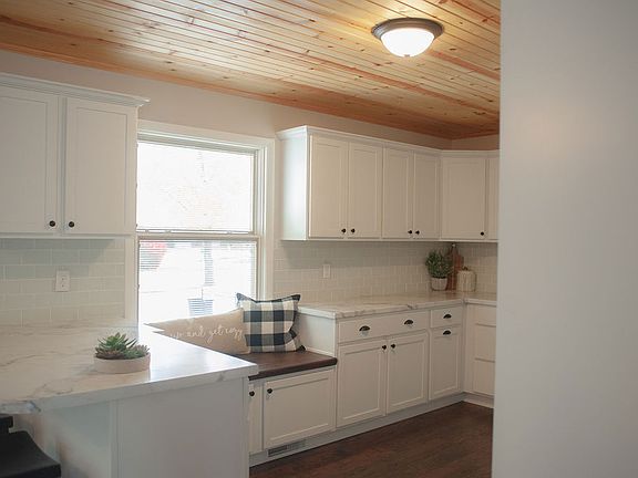 Kitchen with window seat
