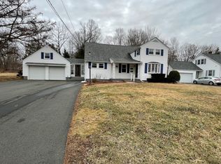81 Middlefield St #2, Middletown, CT 06457