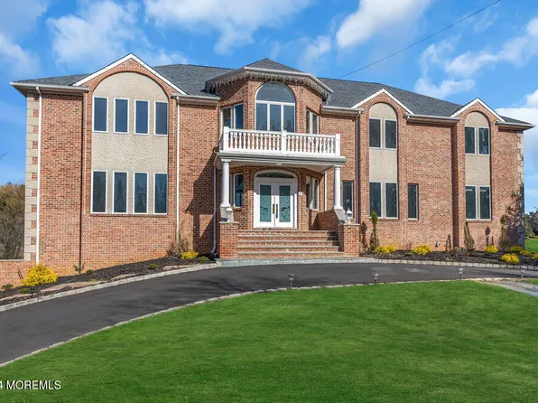 9 Precedent Place, Manalapan, NJ 07726