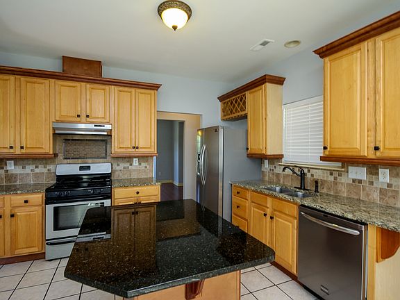 Great kitchen island