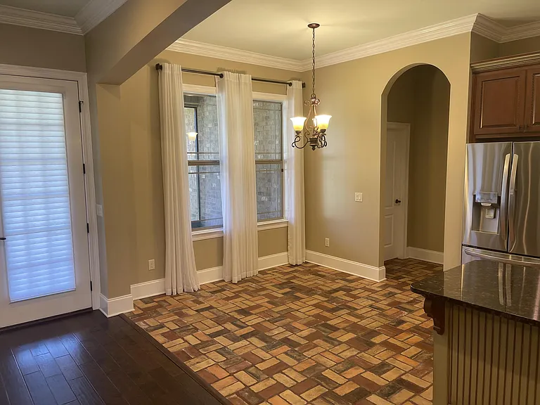 2816 Hawks Landing Blvd — Photo 5