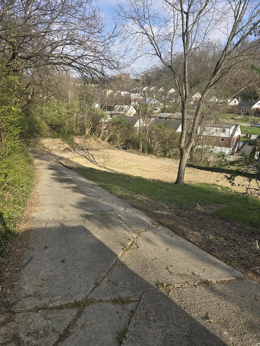 2220 New Linden Rd photo 1