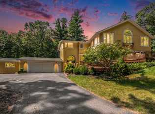 1975 Timber Trail Dr SE, Ada, MI 49301