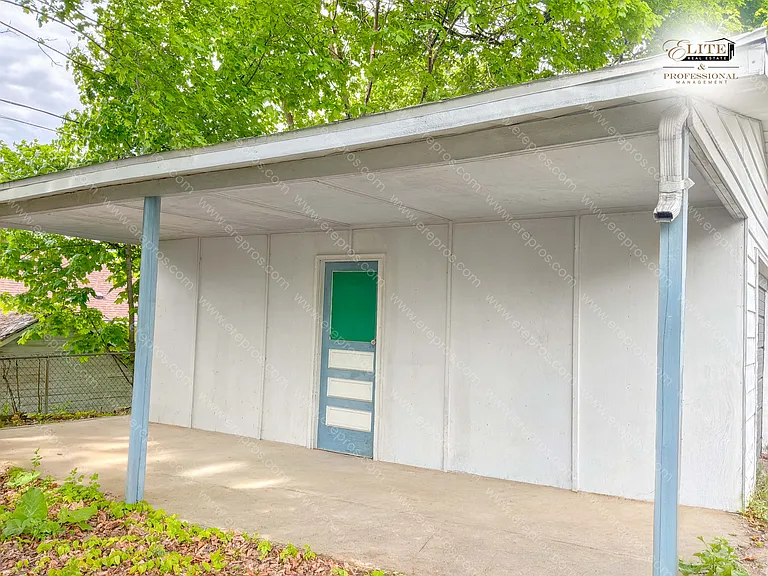 2515 Bagley St — Photo 25