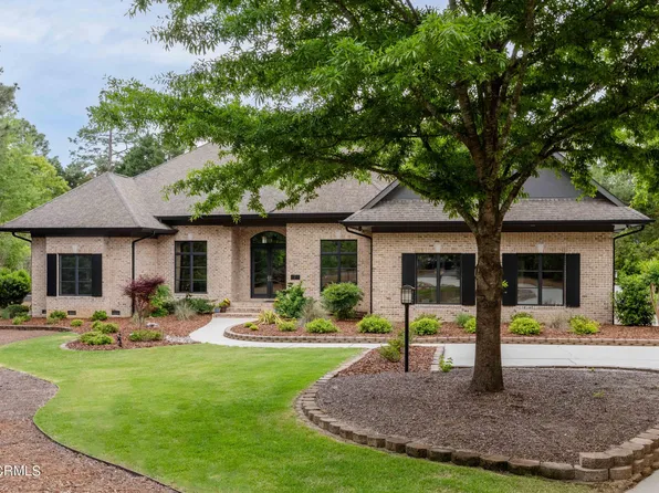 7 Maples Lane, Pinehurst, NC 28374