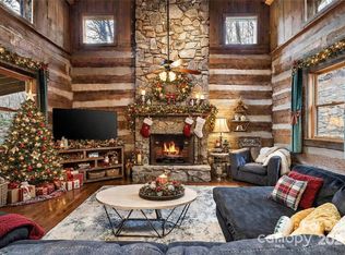 1495 El Miner Dr, Mars Hill, NC 28754