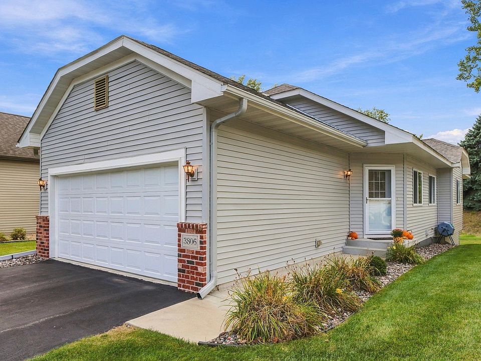 1st image of 3806 Meadowview Way