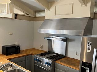 10 Barnacle Rd, Hilton Head Island, SC 29928