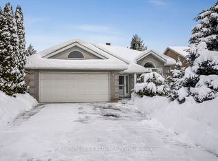 55 Bloxham Pl, Barrie, ON L4N 9K2
