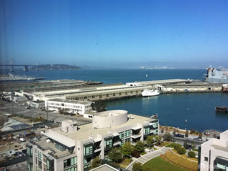 420 Mission Bay Blvd #1402 — Photo 1