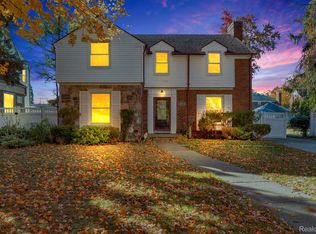 18817 Bretton Dr, Detroit, MI 48223