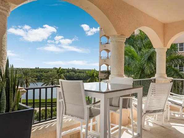 13633 Deering Bay Dr APT 245, Coral Gables, FL 33158