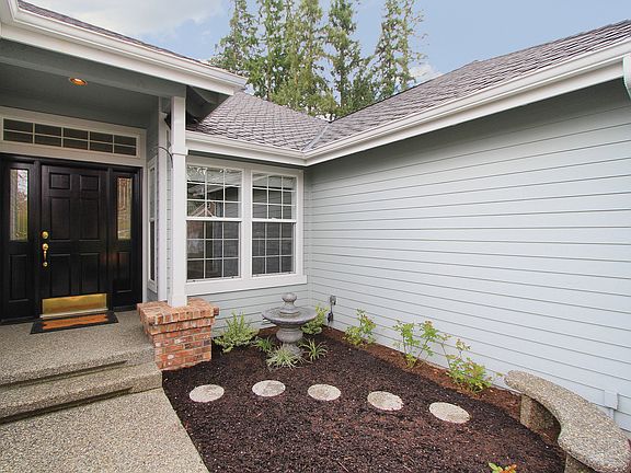 2nd image of 2704 233rd Ave SE