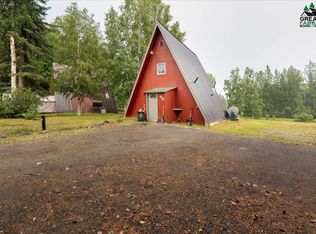 665 Nautilus Dr, Fairbanks, AK 99712