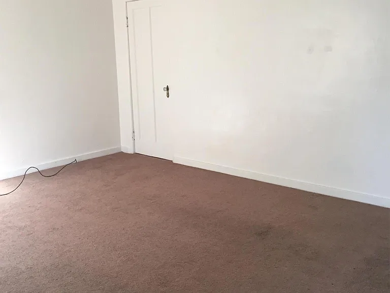 819 Grace Ave — Photo 5