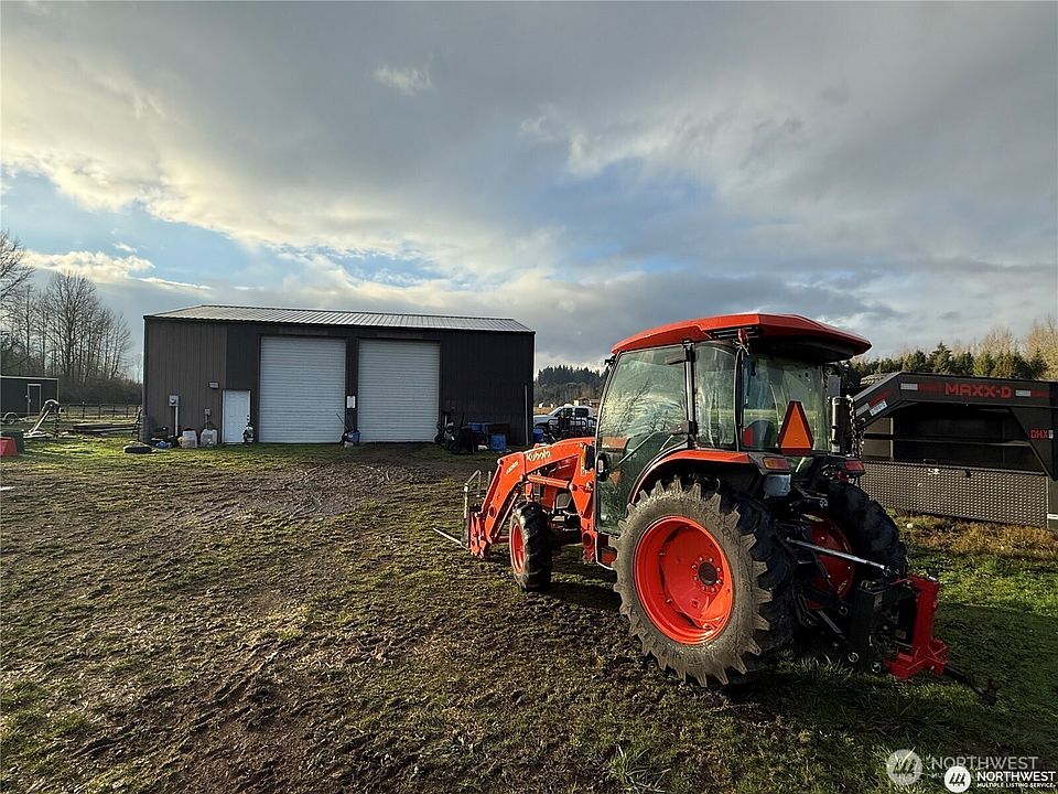 2nd image of 237 Collins Road