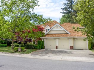 1135 268th Way SE, Sammamish, WA 98075