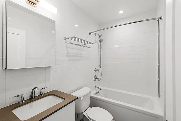 Rented by Compass | media 20