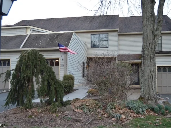 106 Provincetown Ct, Raritan Twp., NJ 08822