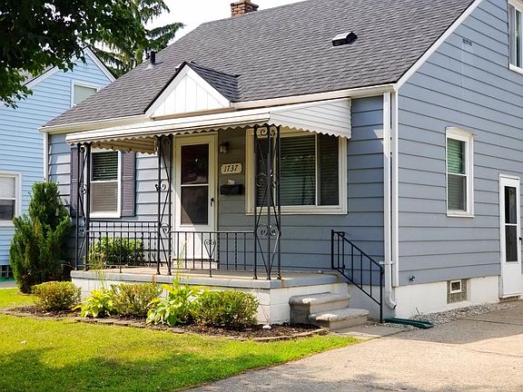 2nd image of 1737 E Goulson Ave