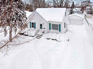 1187 Bond St, Green Bay, WI 54303