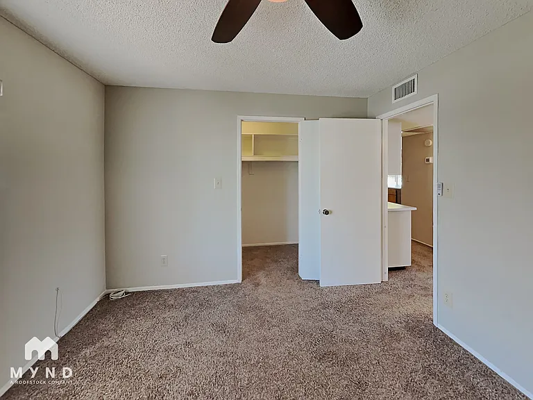 4250 E Kiowa St — Photo 25
