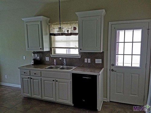 3rd image of 30209 Daffodil Dr